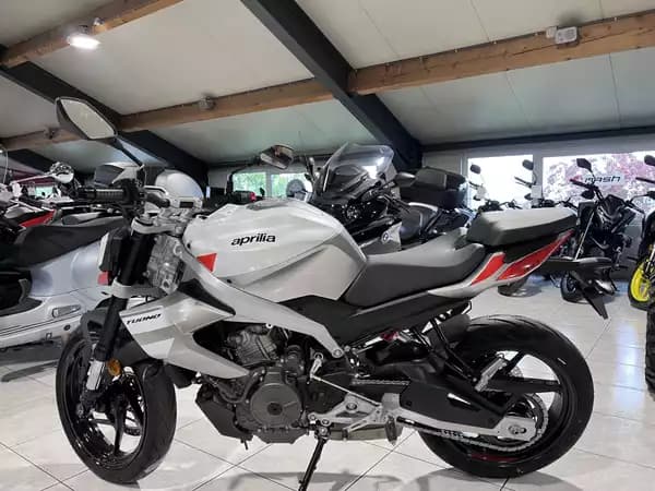 Aprilia TUONO 457 - Photo 3