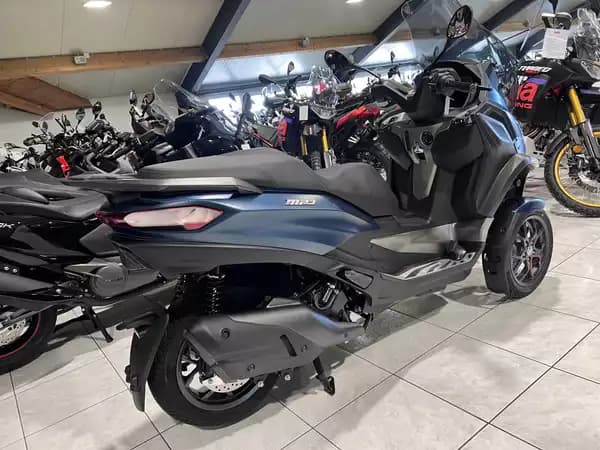 Piaggio MP3 530 - Photo 2