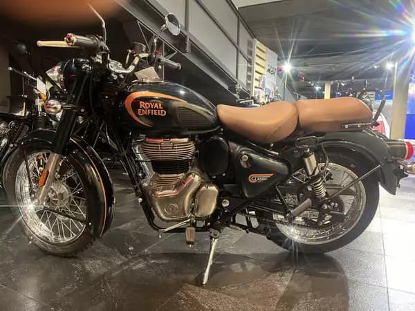 Royal Enfield Classic 350 VERT HALCYON - Photo 2