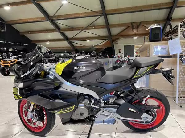 Aprilia RS 660 aussi en 35 KW - Photo 3
