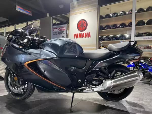 Suzuki Hayabusa 1300 - Photo 3