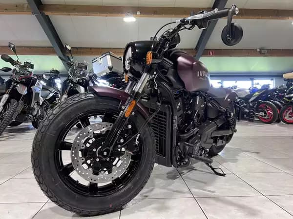 Indian Scout Bobber Maroon Metallic Smoke - Photo 2