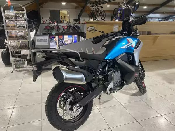 CF Moto 800 MT X - Photo 2