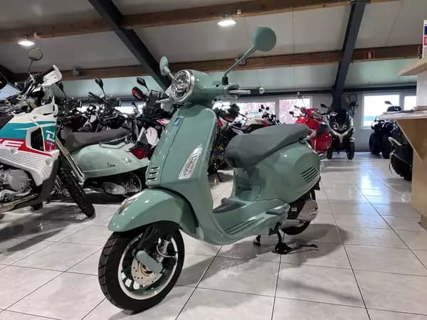 Vespa Primavera 125 80 TH - Photo 2