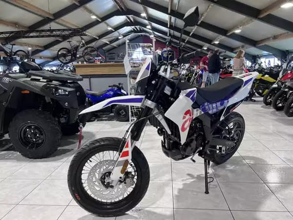 Aprilia SX 125 - Photo 2