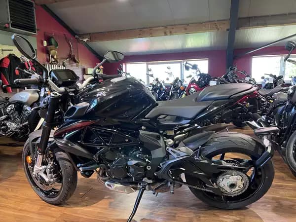 MV Agusta Brutale 800 35 KW - Photo 3
