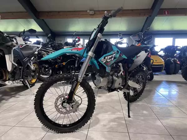 YCF Bigy FACTORY 190 DAYTONA XL - Photo 2
