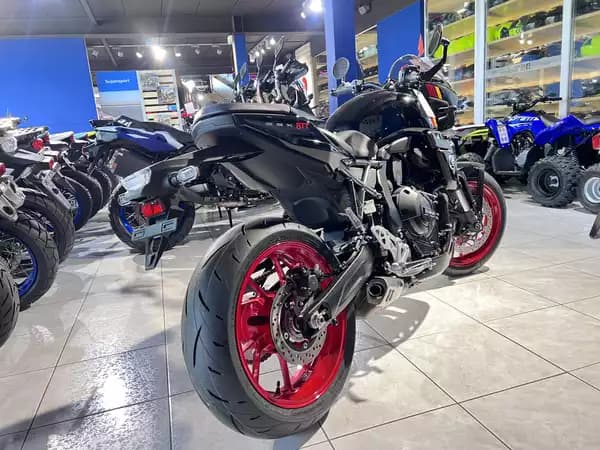 Suzuki GSX-8TT - Photo 2
