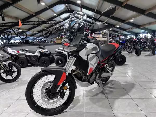 Aprilia Tuareg 660 Hailstrom White disponible aussi en 35 KW - Photo 2