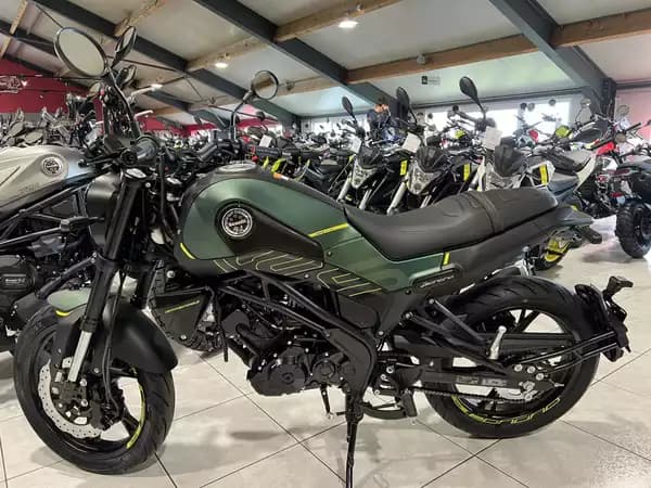 Benelli Leoncino 125 - Photo 3