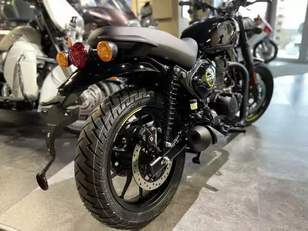 Royal Enfield Hunter 350 REBEL BLACK - Photo 2