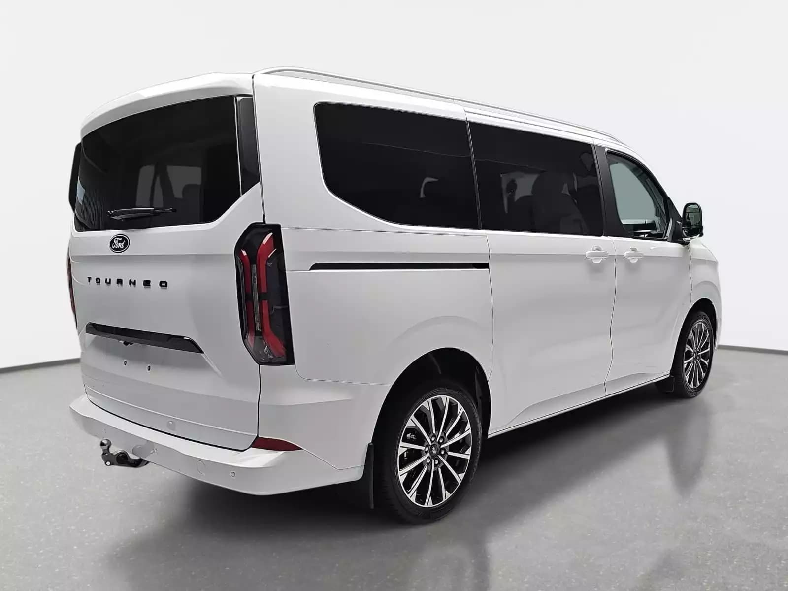 Ford Tourneo Custom 2.0 TDCI ECOBLUE 170 L1 Titanium X - Photo 1