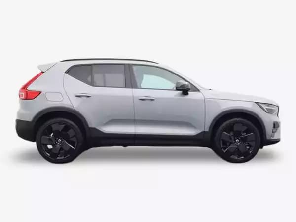 Volvo XC40 2.0 B4 MHD 197  Black Edition - Photo 2