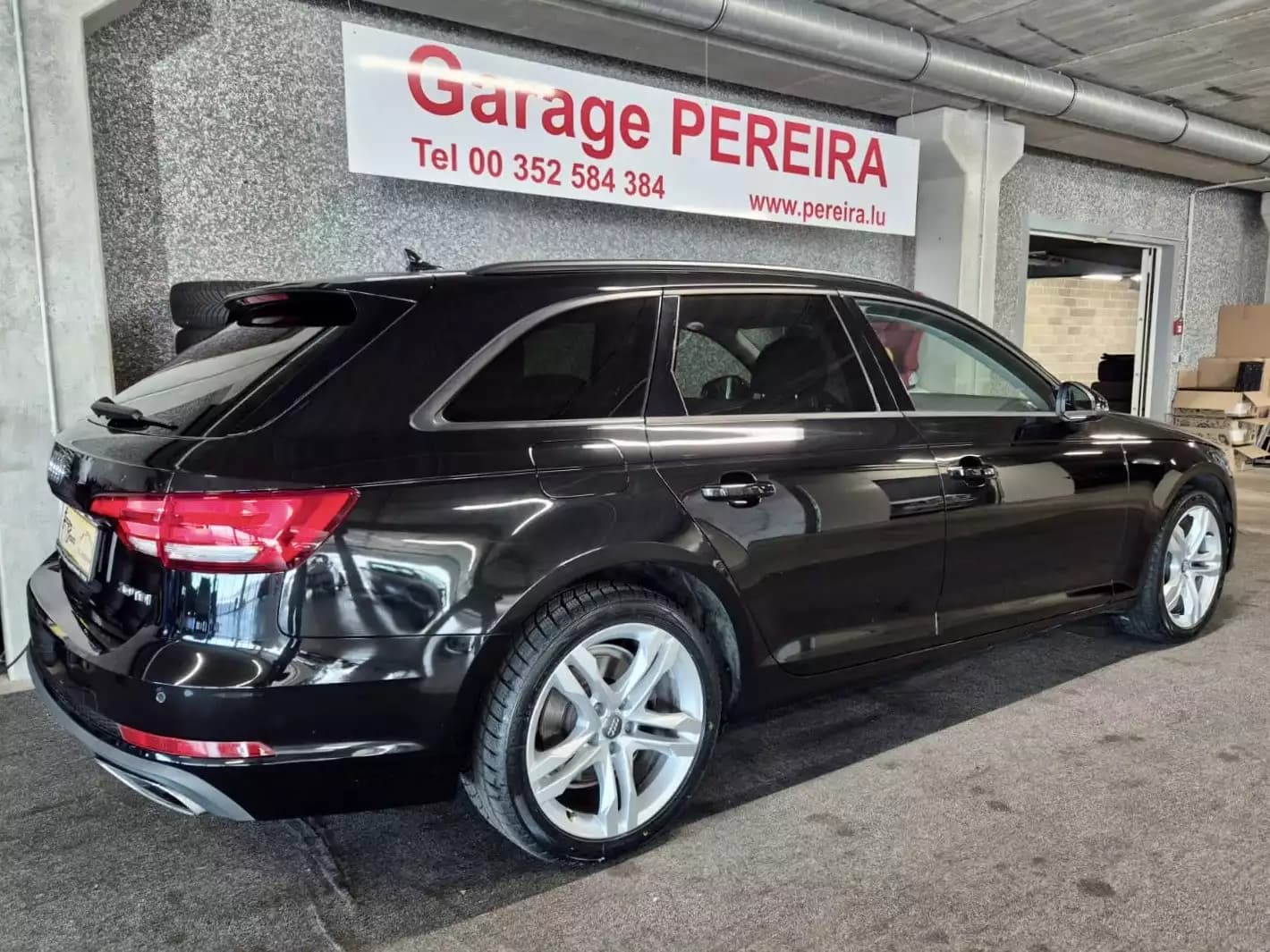 Audi A4 AVANT 2.0 TDI NAVI BI-XENON New Model - Photo 1
