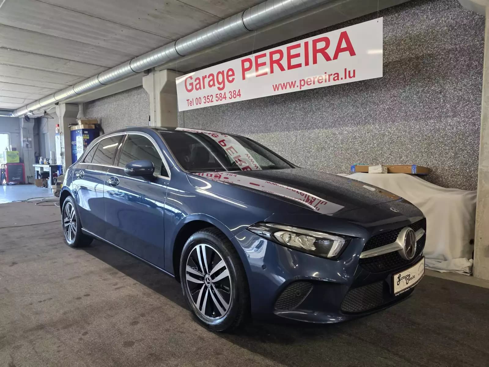 Mercedes-Benz A 250 e Plug in PROGRESSIVE LINE PANO CUIR NAVI 1 HAND - Photo 1
