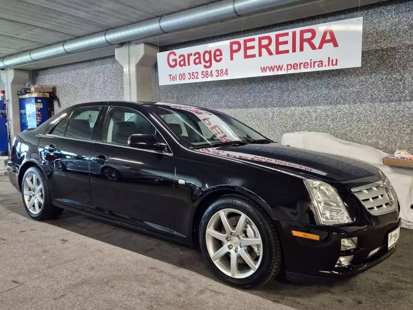 Cadillac STS 4.6 V8 HEAD UP BOSE CUIR NAVI EUROPA COC - Photo 1