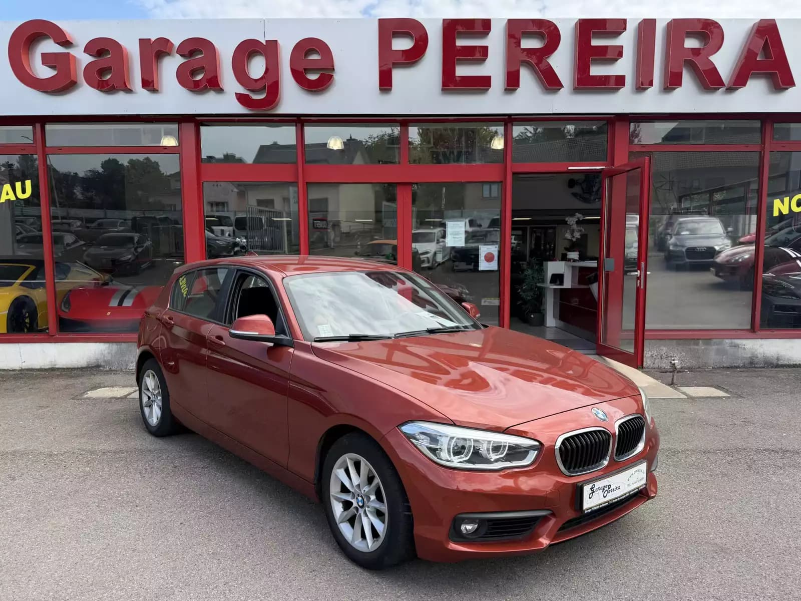 BMW 120 i FACELIFT AUTO LED NAVI - Photo 1