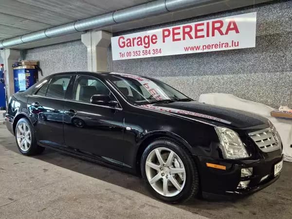 Cadillac STS 4.6 V8 HEAD UP BOSE CUIR NAVI EUROPA COC - Photo 2