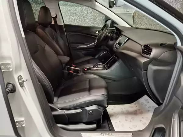 Opel Grandland X ULTIMATE PHEV NAVI 360CAM CUIR 1 HAND - Photo 3