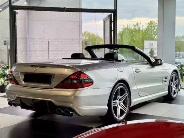 Mercedes-Benz SL 63 AMG ROADSTER V8 CARBON AIRSCARF CUIR NAVI - Photo 2