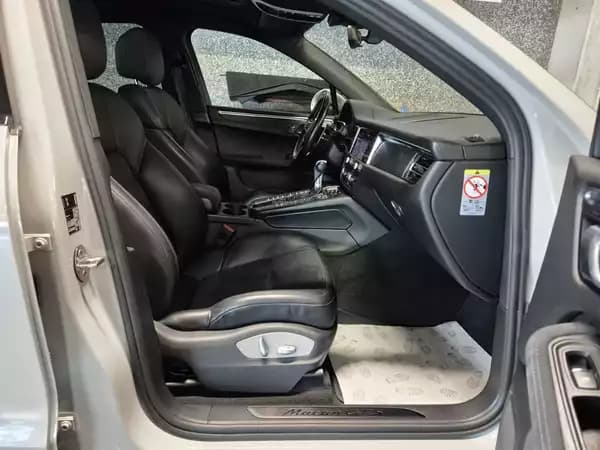 Porsche Macan 2.9 GTS PANO CUIR NAVI - Photo 3