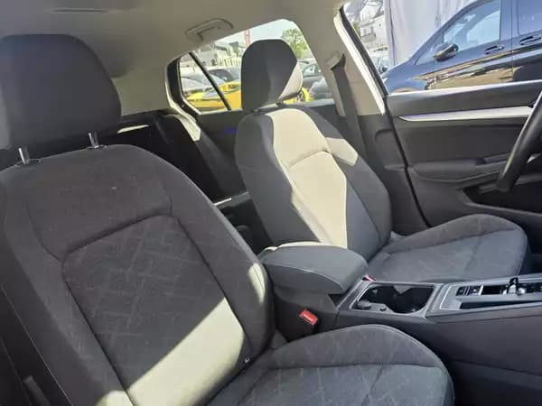 Volkswagen Golf Golf 8 1.5 eTSI 150 DSG LIFE LED NAVI - Photo 3