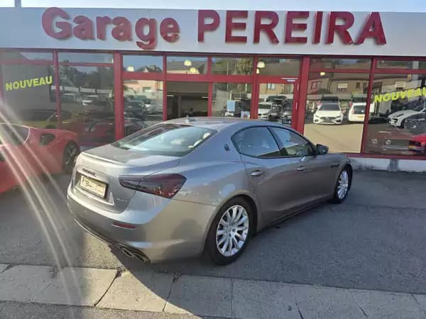Maserati Ghibli 3.0 V6 SQ4 FACELIFT CUIR NAVI - Photo 2