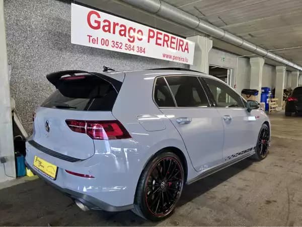 Volkswagen Golf GTI 2.0 TSI 300 CLUBSPORT ÉDITION 45 AKRAPOVIC DCC NURBURGRING PANO NAVI - Photo 2