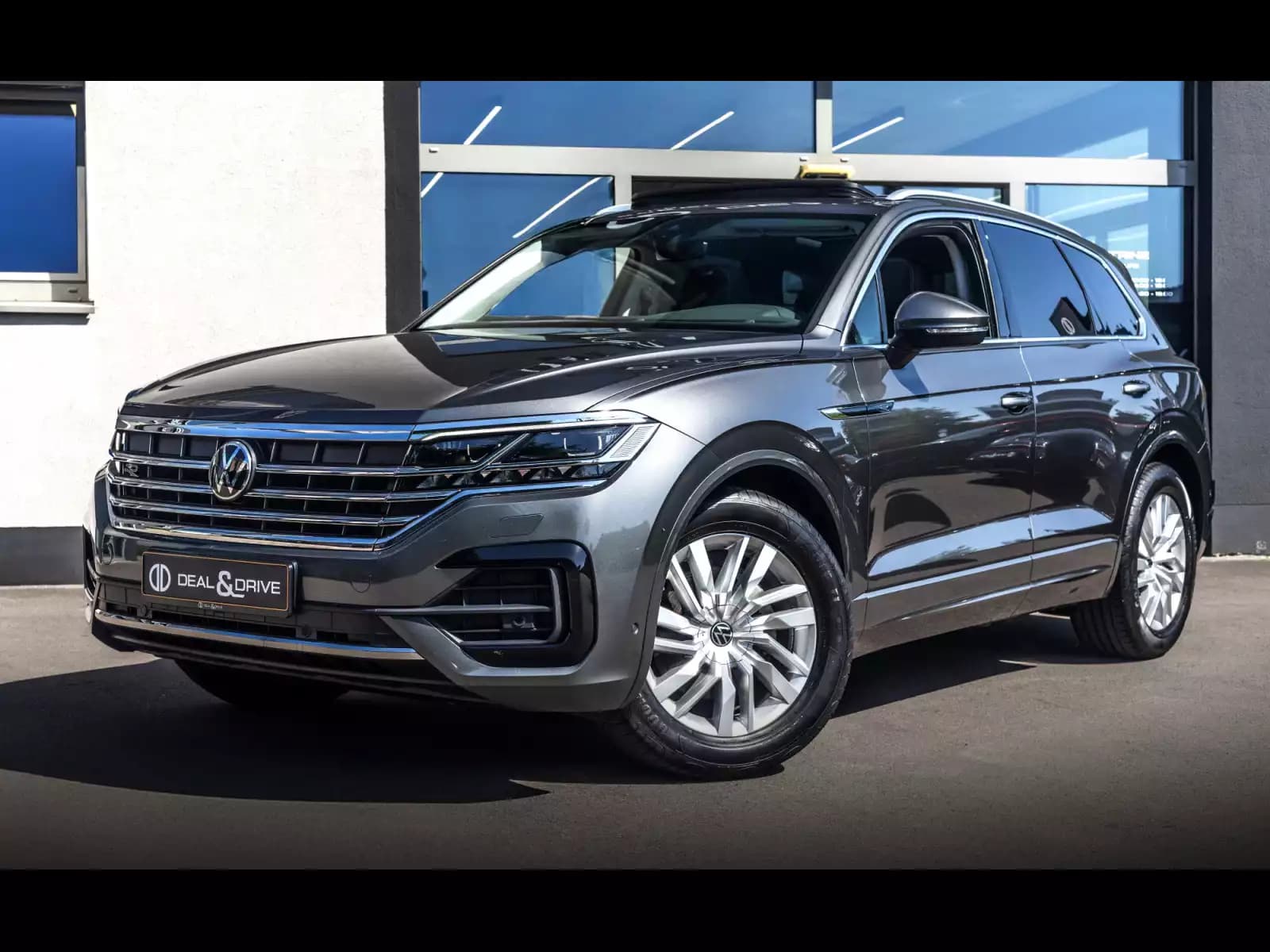 Volkswagen Touareg 3.0 V6 TDI (231 CH) 4MOTION TIPTRONIC ELEGANCE - Photo 1
