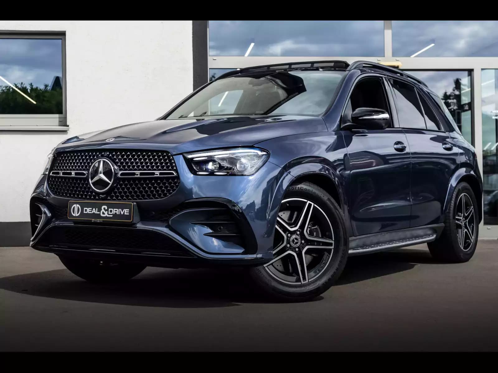 Mercedes-Benz GLE 400 e 4MATIC AMG LINE (381 CH) – PACK NIGHT - Photo 1