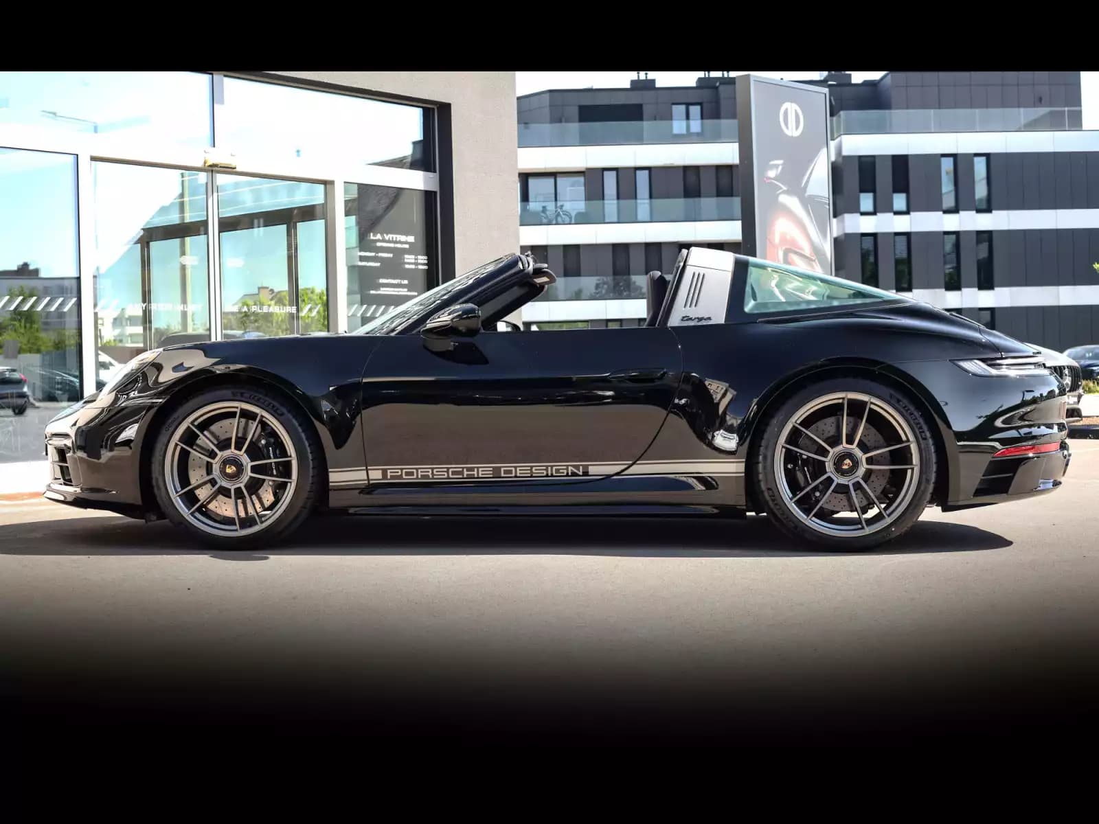 Porsche 992 .1 911 TARGA 4 GTS PDK EDITION 50 YEARS PORSCHE DESIGN 1/750 - Photo 1
