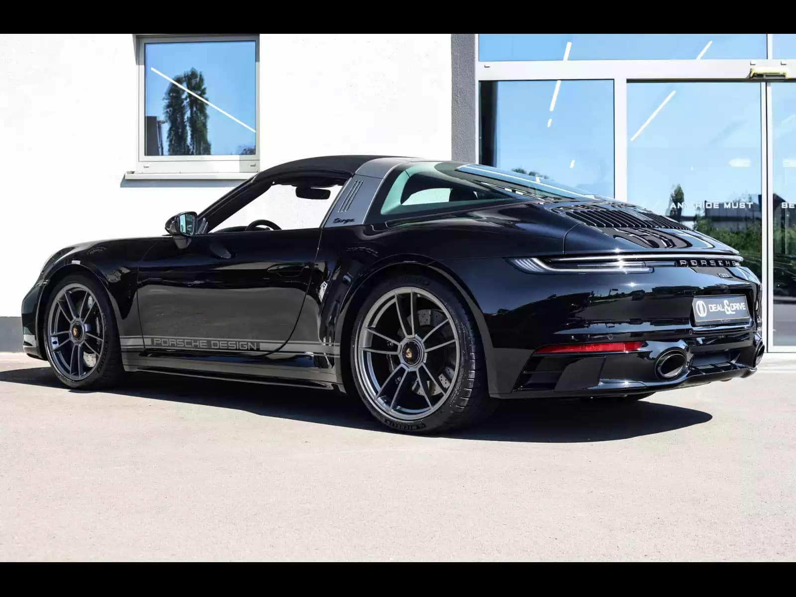 Porsche 992 .1 911 TARGA 4 GTS PDK EDITION 50 YEARS PORSCHE DESIGN 1/750 - Photo 1
