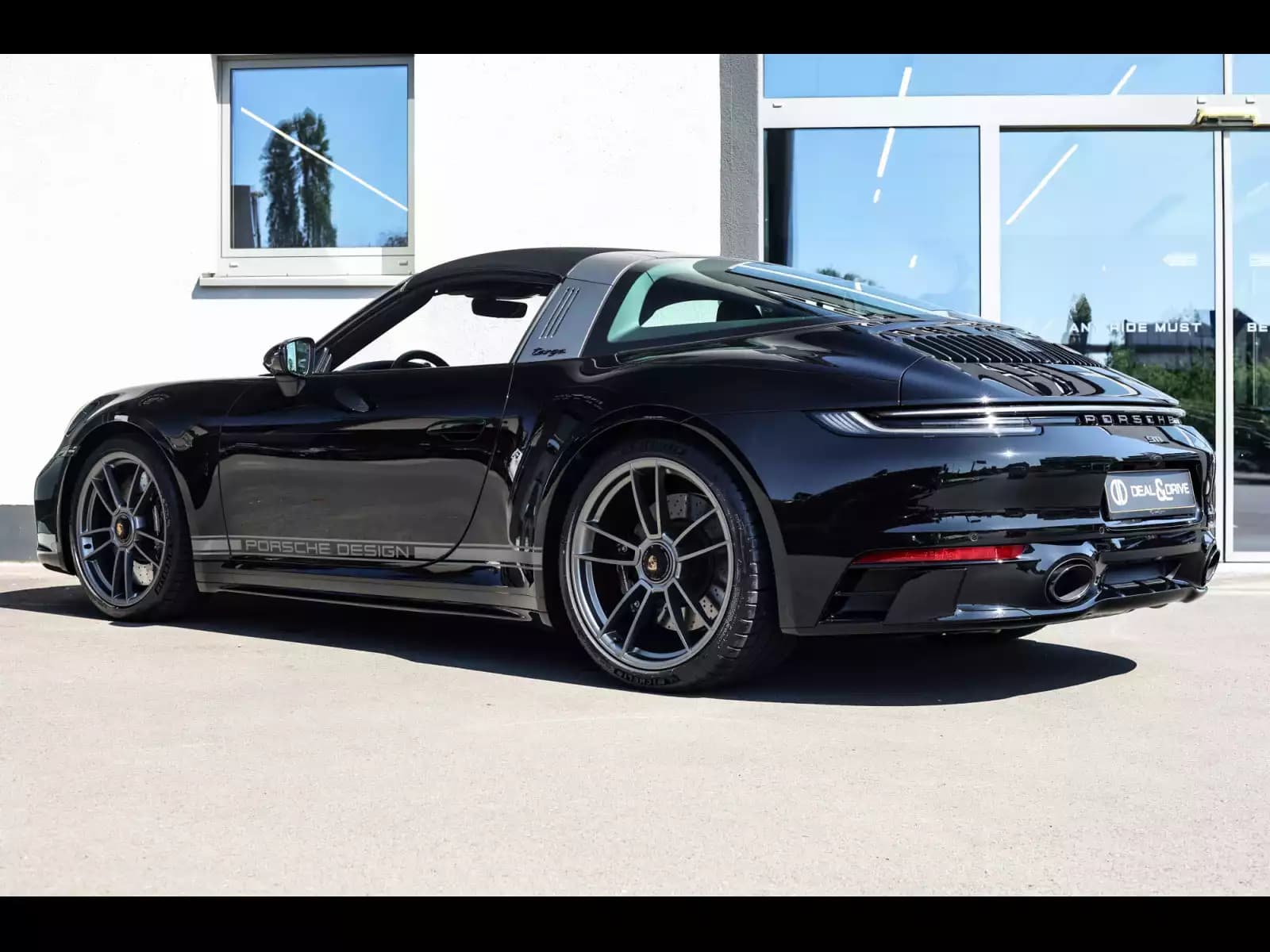 Porsche 911 992.1 TARGA 4 GTS PDK EDITION 50 YEARS PORSCHE DESIGN 1/750 - Photo 1