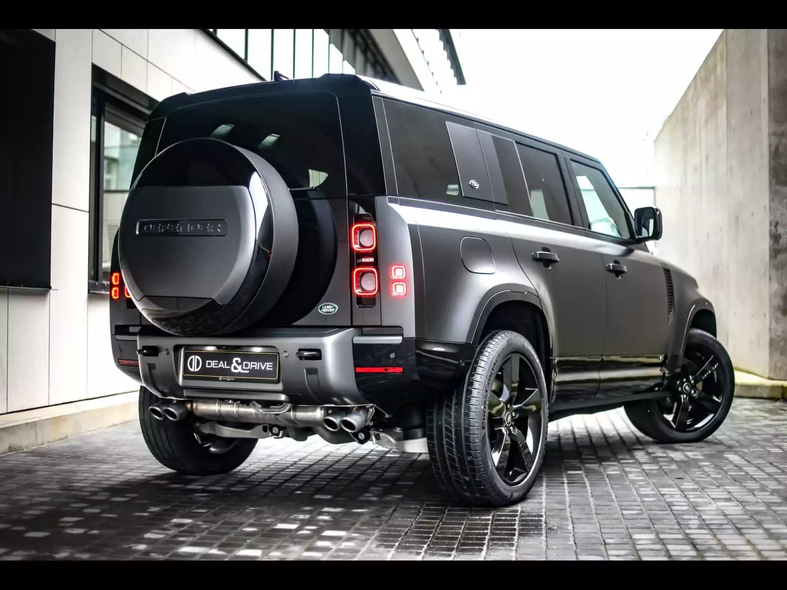 Land Rover Defender 110 P525 5.0 V8 AWD CARPATHIAN EDITION - Photo 1