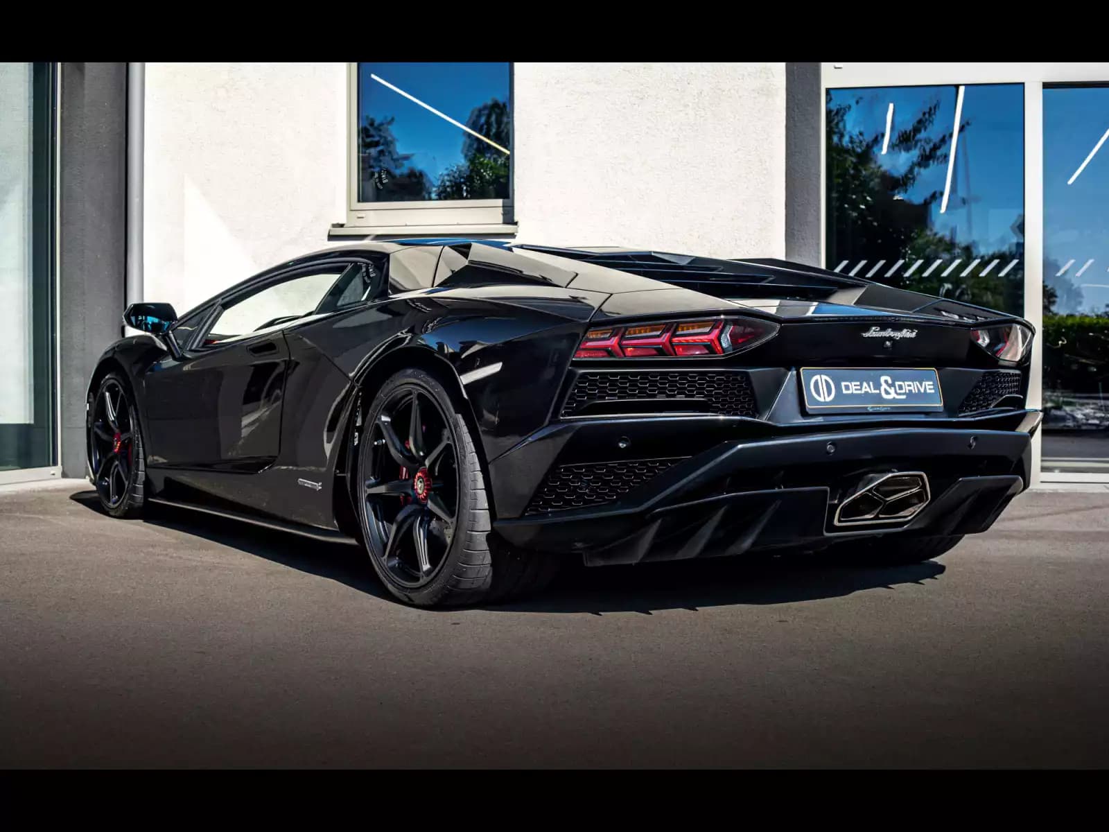 Lamborghini Aventador S COUPE 6.5 V12 (740 CH) - Photo 1
