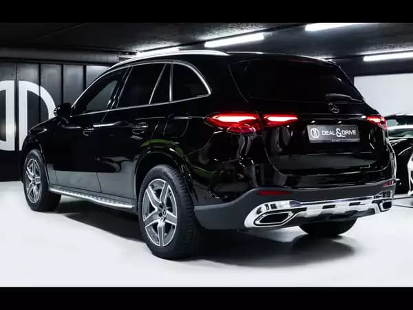 Mercedes-Benz GLC 300 DE AMG LINE 4MATIC - Photo 2