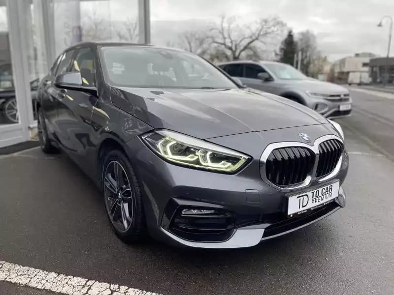 BMW 118 1.5l 140 Sportline Auto - Photo 1