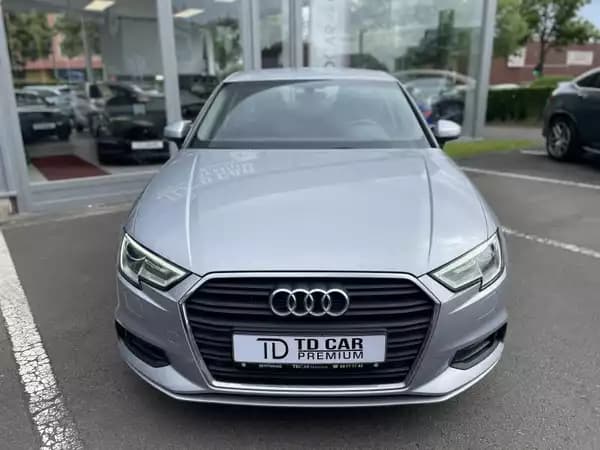 Audi A3 30 Tdi 116 S-tronic Limousine - Photo 2