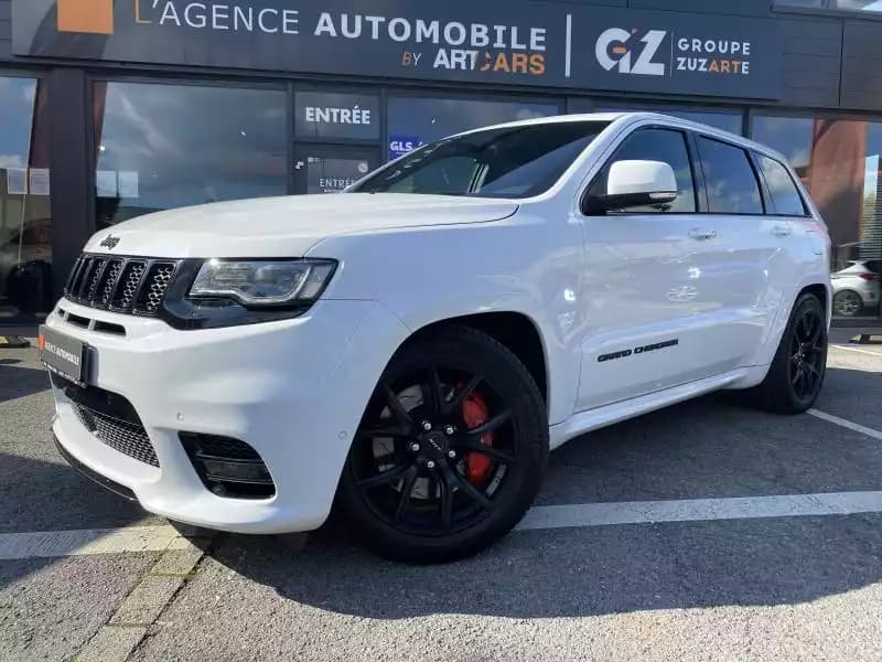 Jeep Grand Cherokee SRT8 - Photo 1