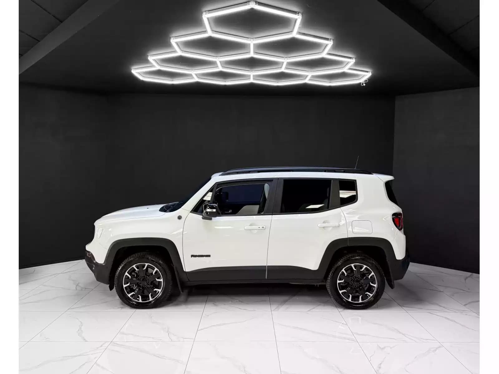 Jeep Renegade Trailhawk Plug-In-Hybrid 4xe - Photo 1