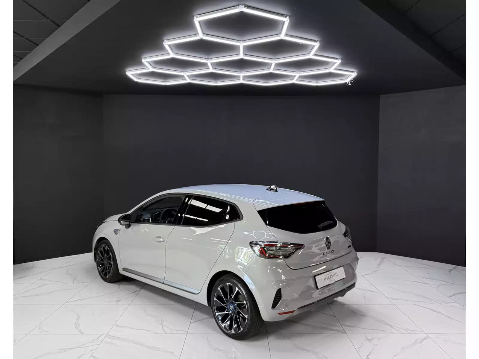 Renault Clio Esprit Alpine E-Tech Full Hybrid 145 - Photo 1