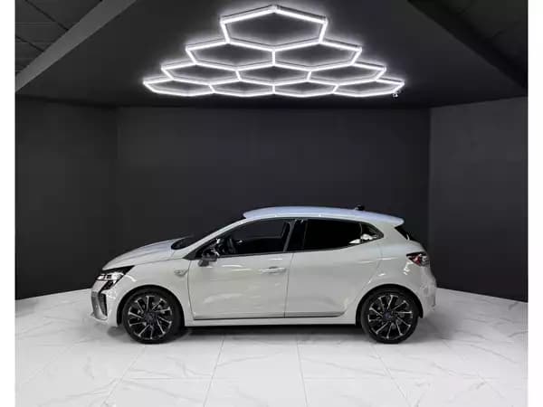 Renault Clio Esprit Alpine E-Tech Full Hybrid 145 - Photo 2
