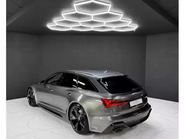 Audi RS6 Avant 4.0 V8 TFSI - Photo 2