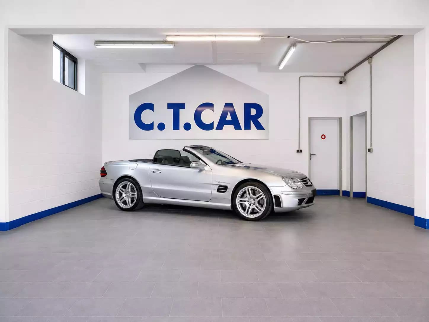 Mercedes-Benz SL 55 AMG Roadster - Photo 1