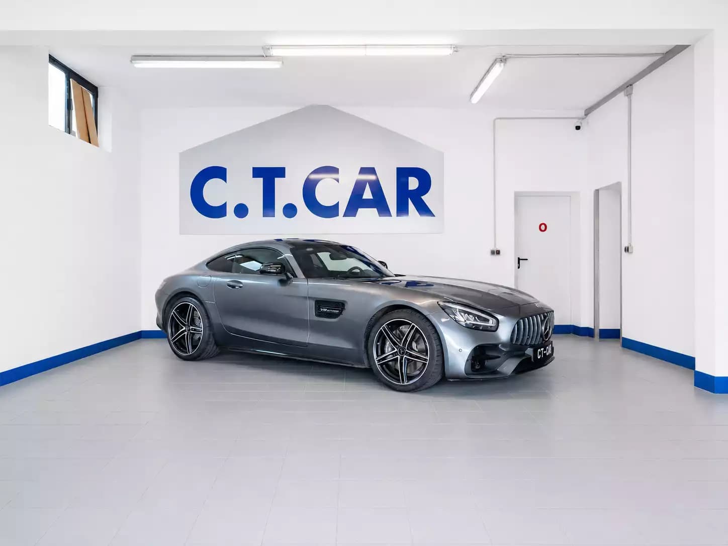 Mercedes-Benz AMG GT Coupe - Photo 1