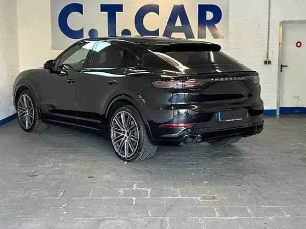 Porsche Cayenne Coupe S /VOLL /panorama /AHK - Photo 2