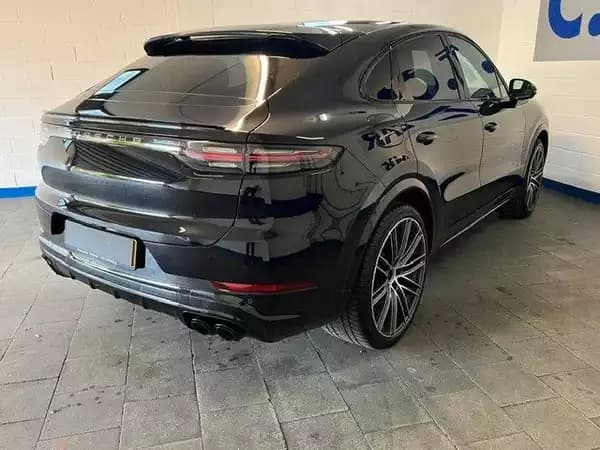 Porsche Cayenne Coupe S /VOLL /panorama /AHK - Photo 3