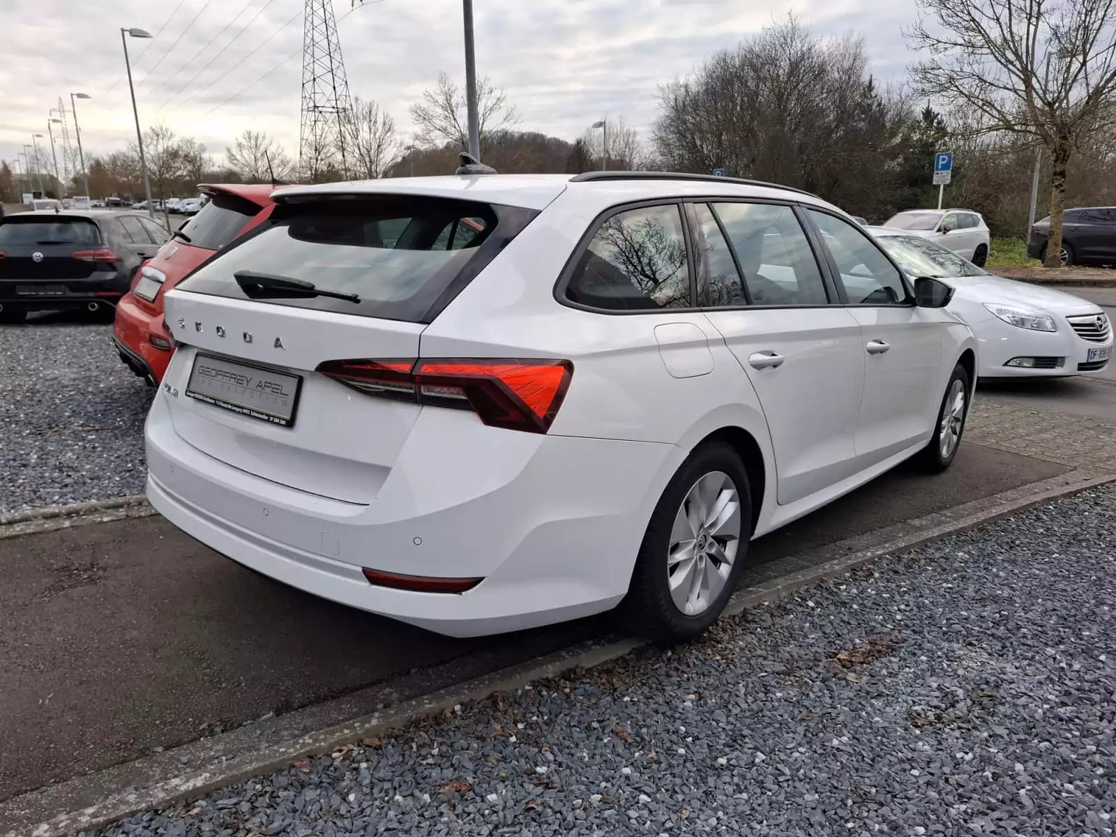 Skoda Octavia 2.0 TDI COMBI AMBITION LED - Photo 1