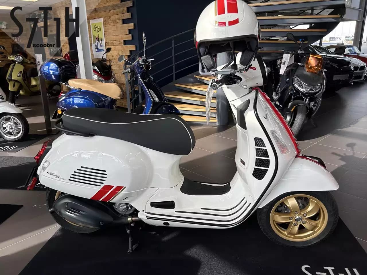 Vespa GTS 300 Racing 60s - Photo 1