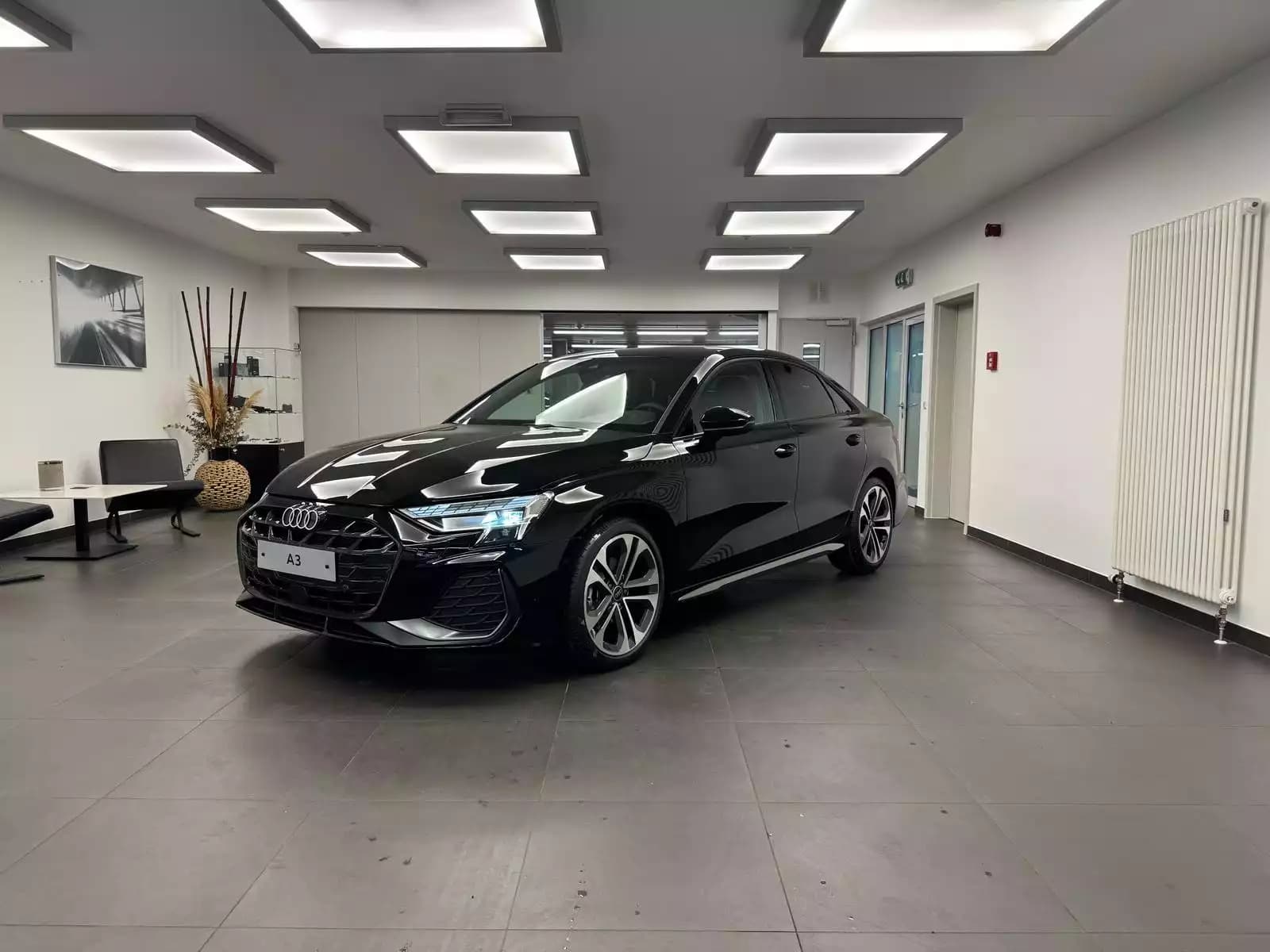 Audi A3 Limousine S line 35 TFSI 150 CV / 110 kW S tronic - Photo 1